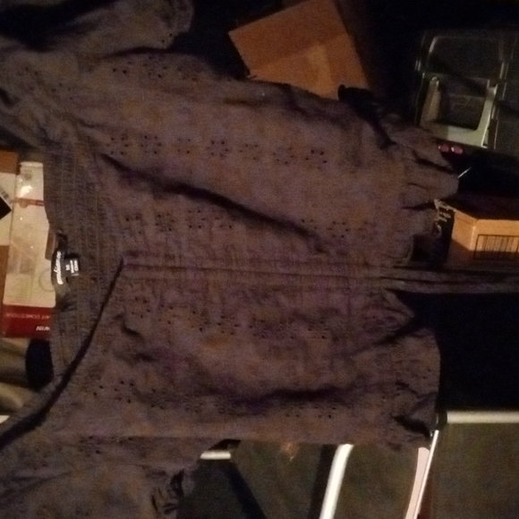 Top - Picture 5 of 9